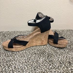 Tom’s wedge sandals size 11